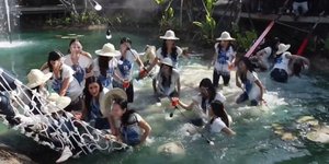 Επική βουτιά διαγωνιζόμενων στο Μις Ταϊλάνδη 