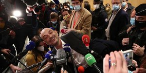 Ο δικηγόρος των θυμάτων του Charlie Hebdo μετά την καταδίκη των ενόχων για την τρομοκρατική επίθεση