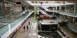 Αδειο εμπορικό κέντρο