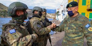 Επίσκεψη Αρχηγού ΓΕΕΘΑ σε Κρήτη, Κάρπαθο, Καλόλιμνο, Ρόδο και σύμπλεγμα Καστελορίζου