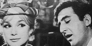 Ο Γιώργος Κωνσταντίνου εξηγεί πώς γυρίστηκε η περίφημη σκηνή με το προφιτερόλ