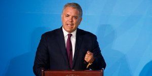 Κορωνοϊός: Ο πρόεδρος της Κολομβίας ανακοίνωσε ότι δεν θα εμβολιαστούν οι Βενεζουελάνοι παράτυποι μετανάστες