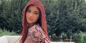 Tο χριστουγεννιάτικο δέντρο της Κάιλι Τζένερ είναι πολύ εντυπωσιακό 