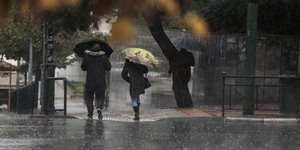 καιρός καταιγίδα στην Αθήνα