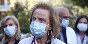 Η λοιμωξιολόγος Ματίνα Παγώνη σε μια διαφορετική συνέντευξη