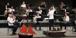 Μπάντα πολεμικού ναυτικού 