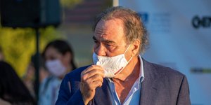Ολιβερ Στόουν