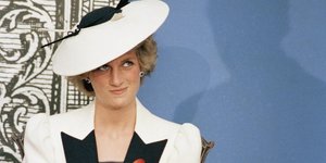 η πριγκίπισσα Νταϊάνα με καπέλο