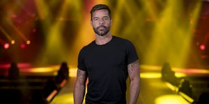 Ο Ρίκι Μάρτιν στην σκηνή