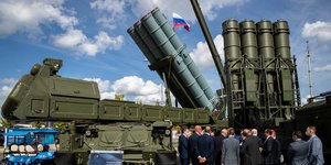 Ρωσικοί πύραυλοι S-400