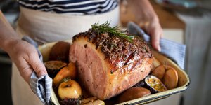 Συνταγή για χοιρινό ψητό χριστουγεννιάτικο