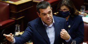 Ο Τσίπρας στην Ολομέλεια της Βουλής