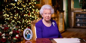 Η βασίλισσα Ελισάβετ στο χριστουγεννιάτικο της μήνυμα φέτος