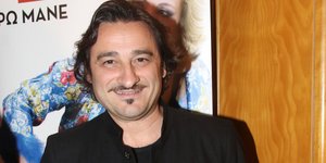 Βασίλης Χαραλαμπόπουλος