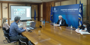  Υιοθετήθηκε το πρώτο εθνικό σχέδιο δράσης κατά του Ρατσισμού και της Μισαλλοδοξίας