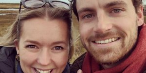 H Άννι Χάουαρντ και ο σύντροφός της