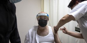 Εμβολιασμός για τον κορωνοϊό στο Ισραήλ
