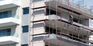 Ανακαινίσεις, μερεμέτια ακόμα και μετακομίσεις εν μέσω καραντίνας