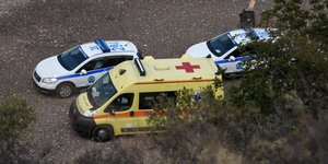 Περιπολικο ασθενοφόρο,