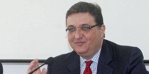 Ο Πρόεδρος του Πανελληνίου Ιατρικού Συλλόγου, Αθανάσιος Εξαδάκτυλος