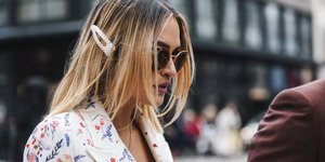 στιλάτη γυναίκα στην εβδομάδα μόδας