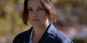 Η Ρεμπέκα Μπριντς πρωταγωνιστεί στη σειρά Clarice