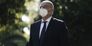 νικος δενδιας στη φυση