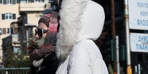 γυναικες με κουκουλα