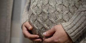 έγκυος γυναίκα παρένθετη μητέρα