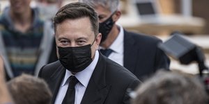 ελον μασκ μαυρη μασκα 