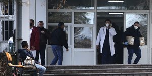γιατρος απο νοσοκομειο