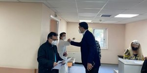 Στο «Γεννηματάς» ο Βασίλης Κικίλιας