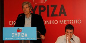 Κοτσακάς σε ομιλίας στην ΚΕ του ΣΥΡΙΖΑ