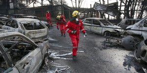 Τραγωδία στο Μάτι: Ευθύνες στην Πυροσβεστική επιρρίπτουν στελέχη της ΕΛΑΣ και της Τροχαίας
