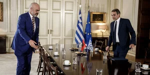 Ραμα και Μητσοτάκης στο Μέγαρο Μαξίμου