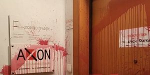 Mπογιές στο γραφείο