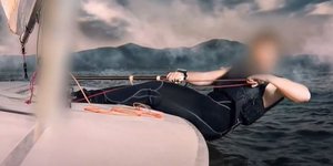 Η τότε 11χρονη αθλήτρια ιστιοπλοΐας σπάει τη σιωπή της