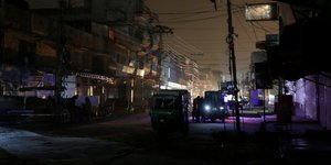 Σκοτεινός δρόμος στο Πακιστάν