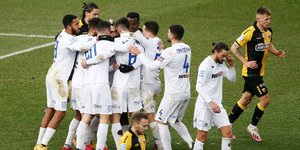 Πανηγυρίζουν οι παίκτες του ΠΑΣ Γιάννινα