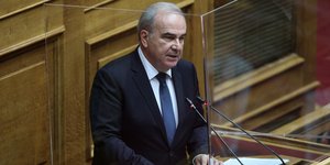 Νικος Παπαθανασης, 