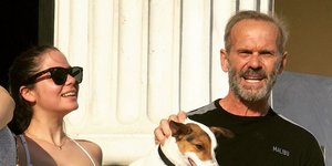 Αλεξάνδρα Κωστοπούλου: Η πρωτοχρονιάτικη φωτογραφία από το σαλόνι του σπιτιού της και το σχόλιο του Πέτρου Κωστόπουλου