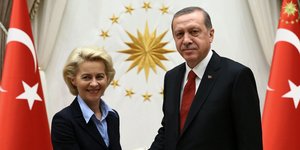 O Ρετζέπ Ταγίπ Ερντογάν και η Ούρσουλα φον ντερ Λάιεν