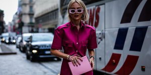 γυναίκα με τοπ