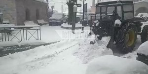 Χιονόπτωση χωριό Στρόπωνες στην Εύβοια