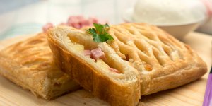 ζαμπονοτυρόπιτα