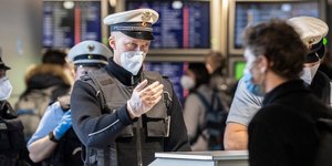 Έλεγχος επιβατών στο αεροδρόμιο της Φρανκφούρτης
