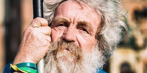 Ο 74χρονος που διέπλευσε 3 φορές τον Ατλαντικό με καγιάκ, πέθανε αφού ανέβηκε στο Κιλιμάτζαρο