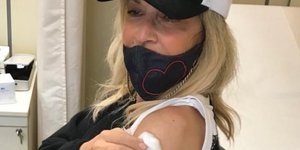 Η Άννα Βίσση έκανε το εμβόλιο για τον κορωνοϊό