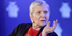 Ελένη Γλύκατζη Αρβελέρ αριστερο χερι