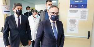 Βασίλης Κοντοζαμάνης